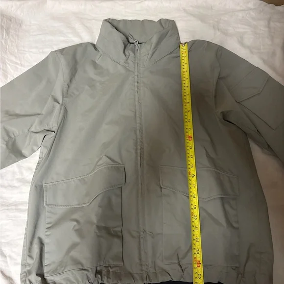 Men's Gray Jacket - Picture 3 of 5